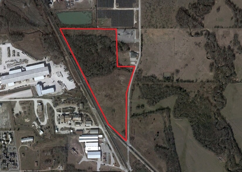 N. Weaver Street, Gainesville, TX for sale - Aerial - Image 2 of 9