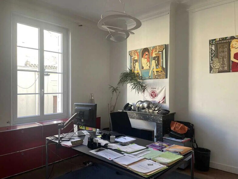Bureau dans Bordeaux à vendre - Photo du bâtiment - Image 3 de 17
