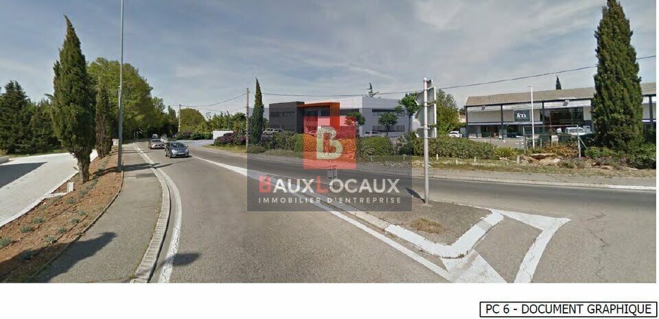 Office in Pélissanne for lease - Building Photo - Image 2 of 3
