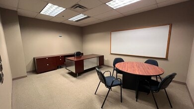 2402 Wildwood Ave, North Little Rock, AR for lease Building Photo- Image 2 of 12