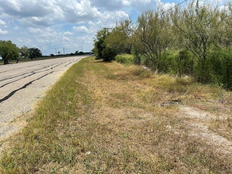 130 Texas 359, Skidmore, TX for sale - Building Photo - Image 2 of 6