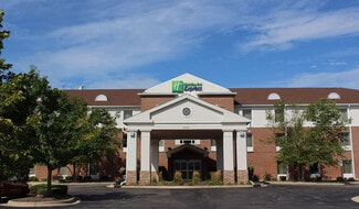 Plus de détails pour 2595 Bunker Hill Dr, Algonquin, IL - Services hôteliers à vendre
