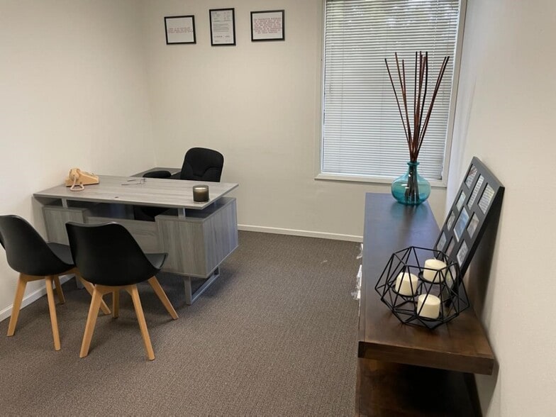 1203 W Imperial Hwy, Brea, CA for lease - Interior Photo - Image 3 of 14