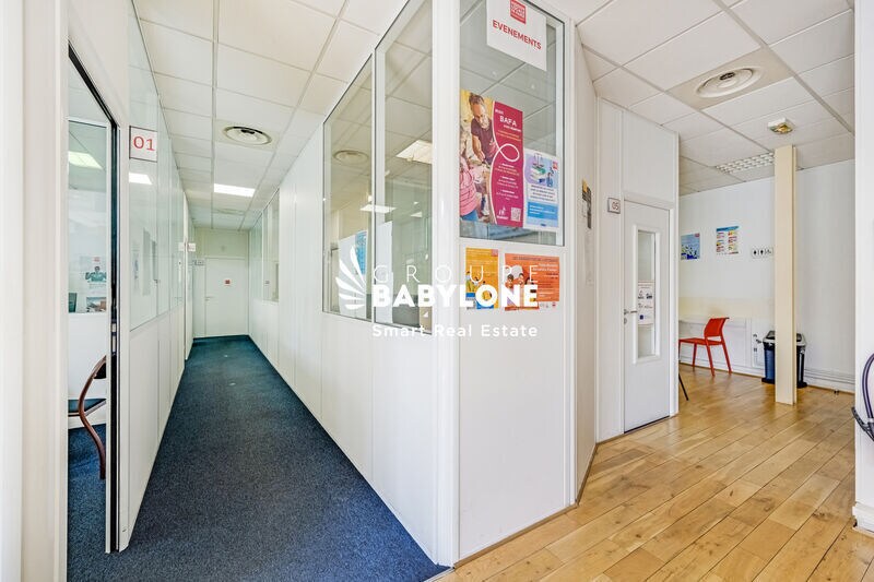 Bureau dans Paris à louer - Photo intérieure - Image 2 de 15