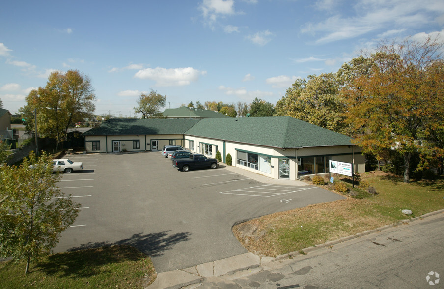 2829 Verndale Ave, Anoka, MN for sale - Primary Photo - Image 1 of 1