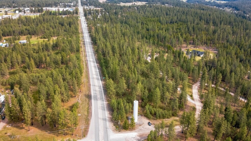 4123 Laurel Road, Chattaroy, WA for sale - Building Photo - Image 2 of 6