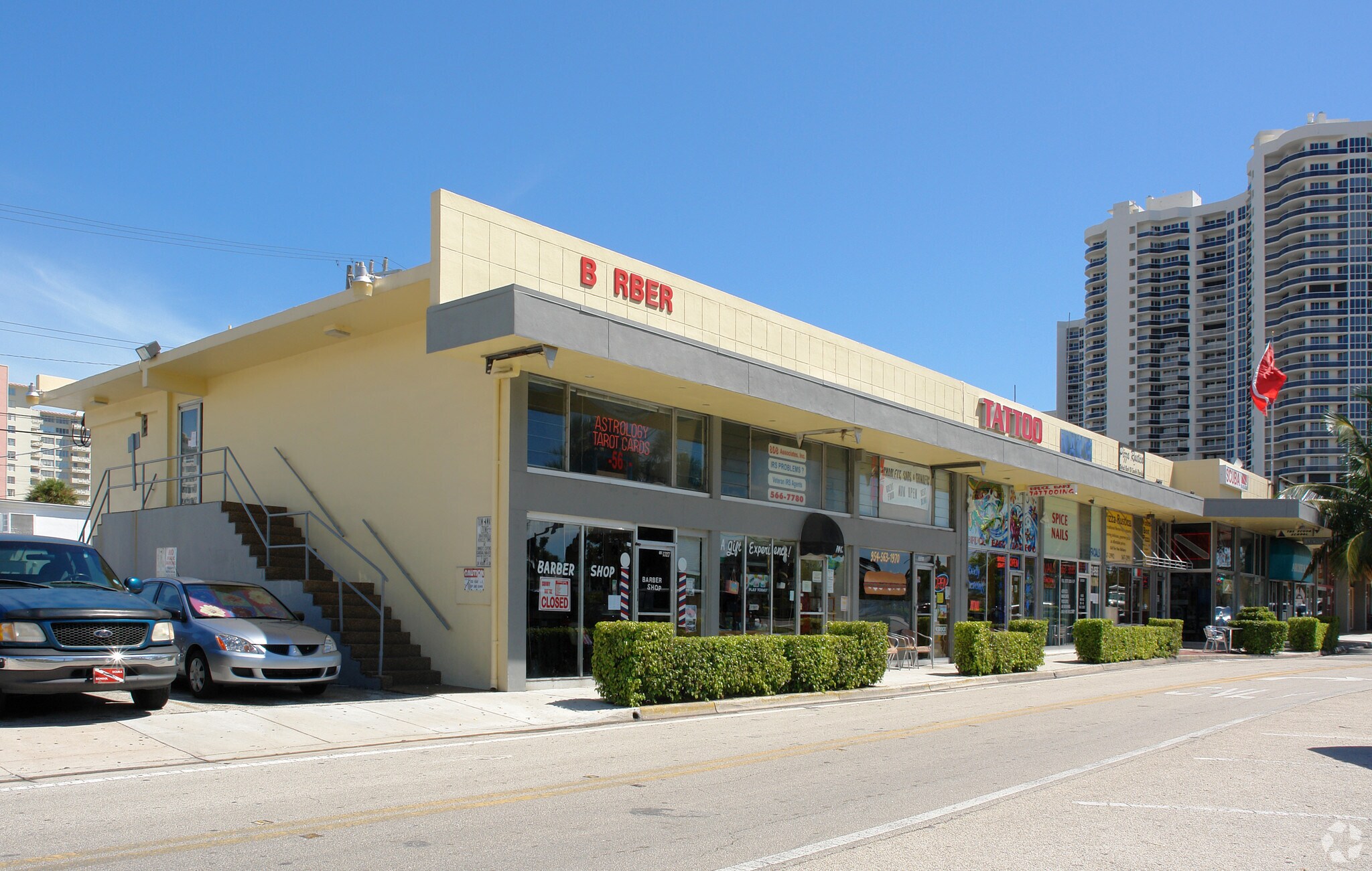 3315-3337 E Oakland Park Blvd, Fort Lauderdale, FL for lease Primary Photo- Image 1 of 6