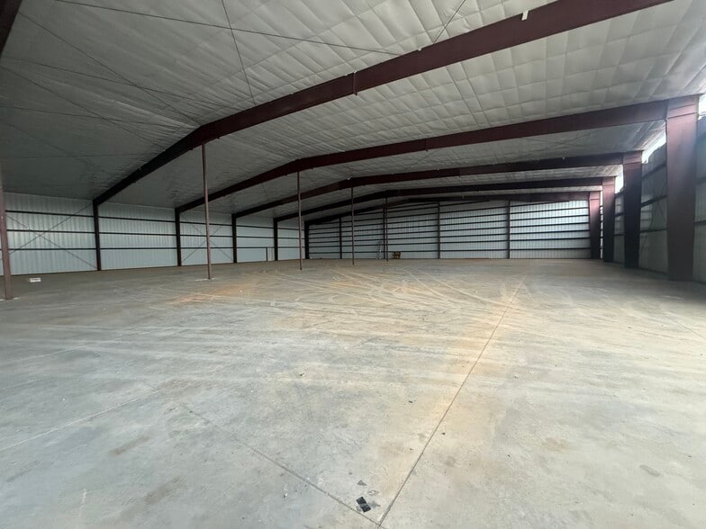 610 W Nursery Rd, Rogers, AR à louer - Photo intérieure - Image 3 de 9