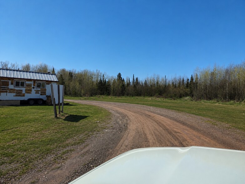 1050 Highway 61, Two Harbors, MN à vendre - Photo du bâtiment - Image 2 de 2