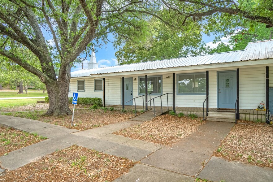 1500 Spring Street St, Grand Saline, TX à vendre - Photo du b timent - Image 3 de 39