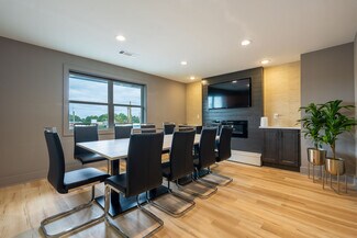 Plus de détails pour 608 Mauldin Dr, Woodstock, GA - Bureau à louer