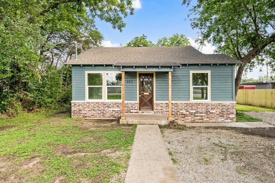 103 E Stegall Rd, Robinson, TX à vendre - Photo du bâtiment - Image 3 de 17