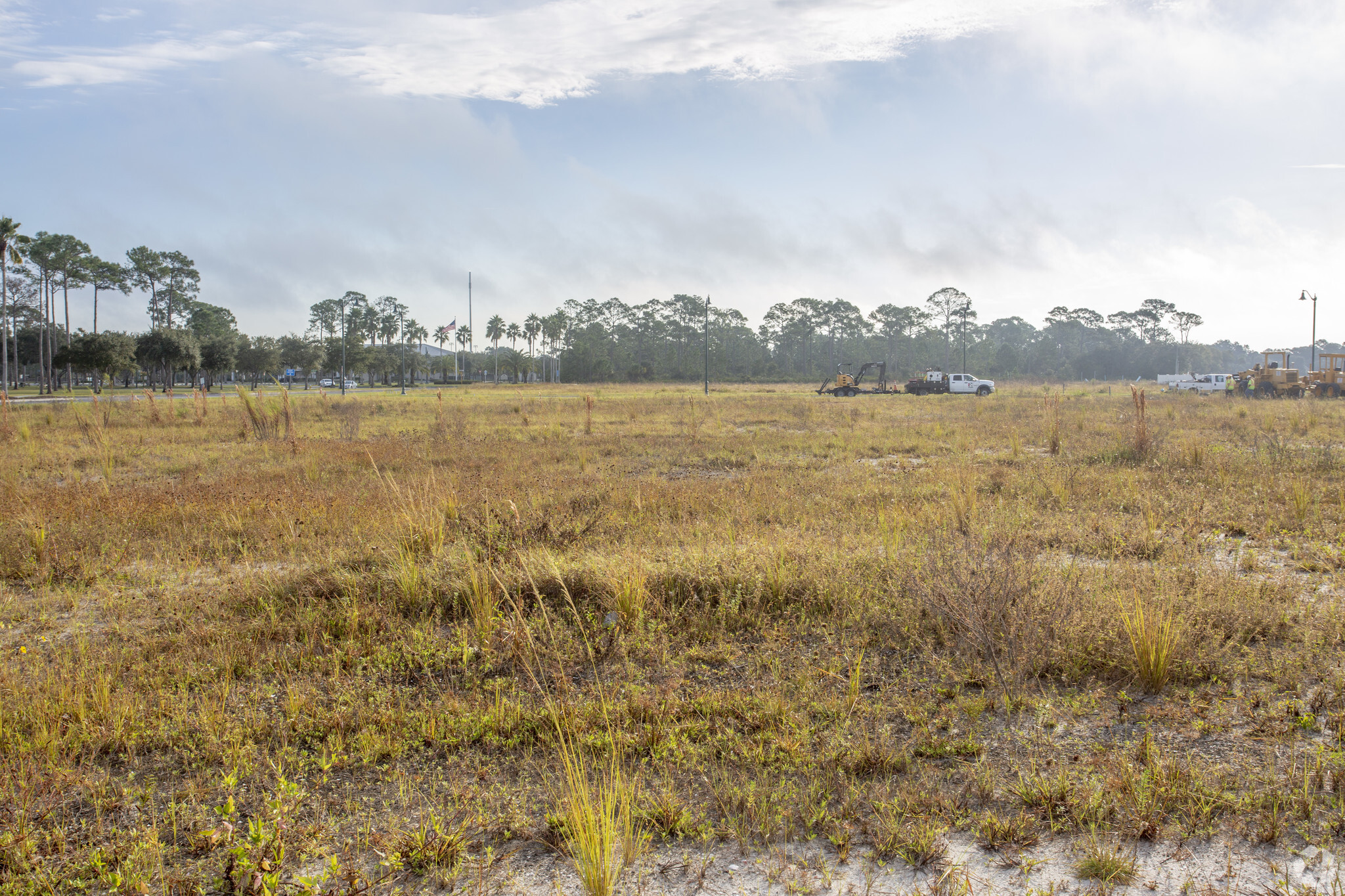 1585 Grand Venture Blvd, North Port, FL for sale Primary Photo- Image 1 of 1