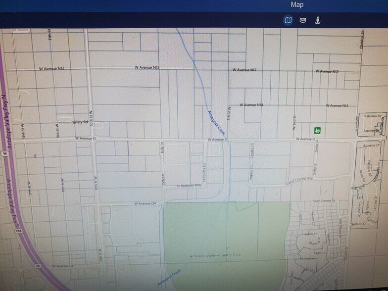 Avenue O Vic Division St, Palmdale, CA à vendre - Photo du bâtiment - Image 2 de 4