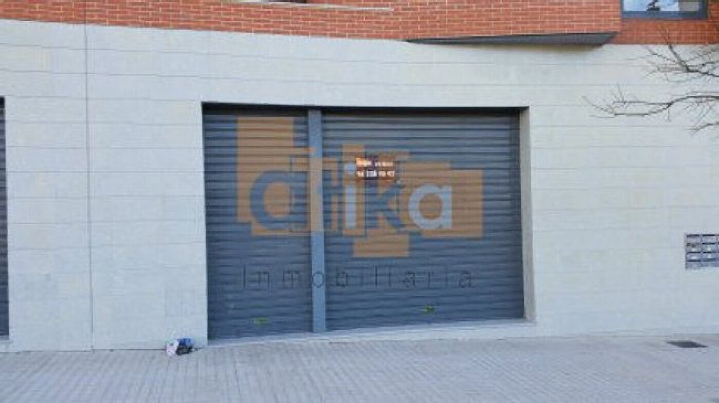 Retail in Ontinyent for lease Building Photo- Image 1 of 4