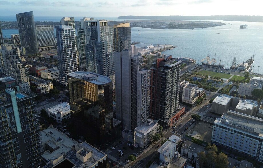 1460 India St, San Diego, CA à vendre - Photo du bâtiment - Image 2 de 4