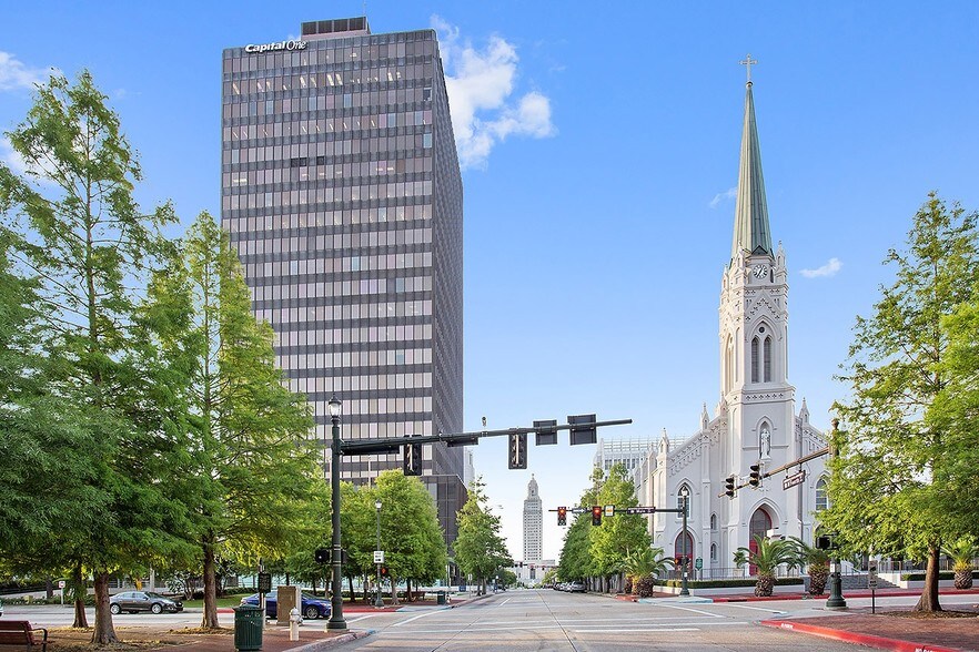 301 N Main St, Baton Rouge, LA for lease - Building Photo - Image 3 of 5