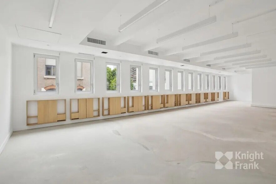 28-28 Rue Du Docteur Finlay, Paris for lease - Interior Photo - Image 3 of 13