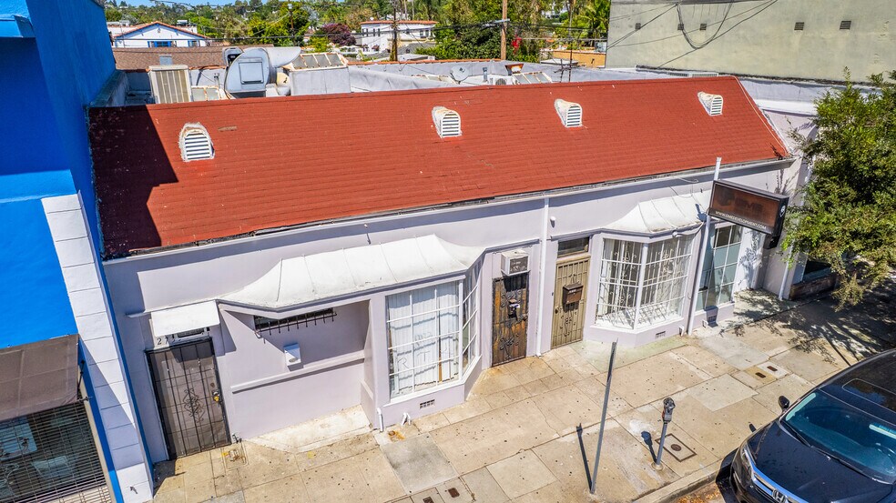 2729-2735 S Robertson Blvd, Los Angeles, CA à louer - Photo du bâtiment - Image 1 de 7