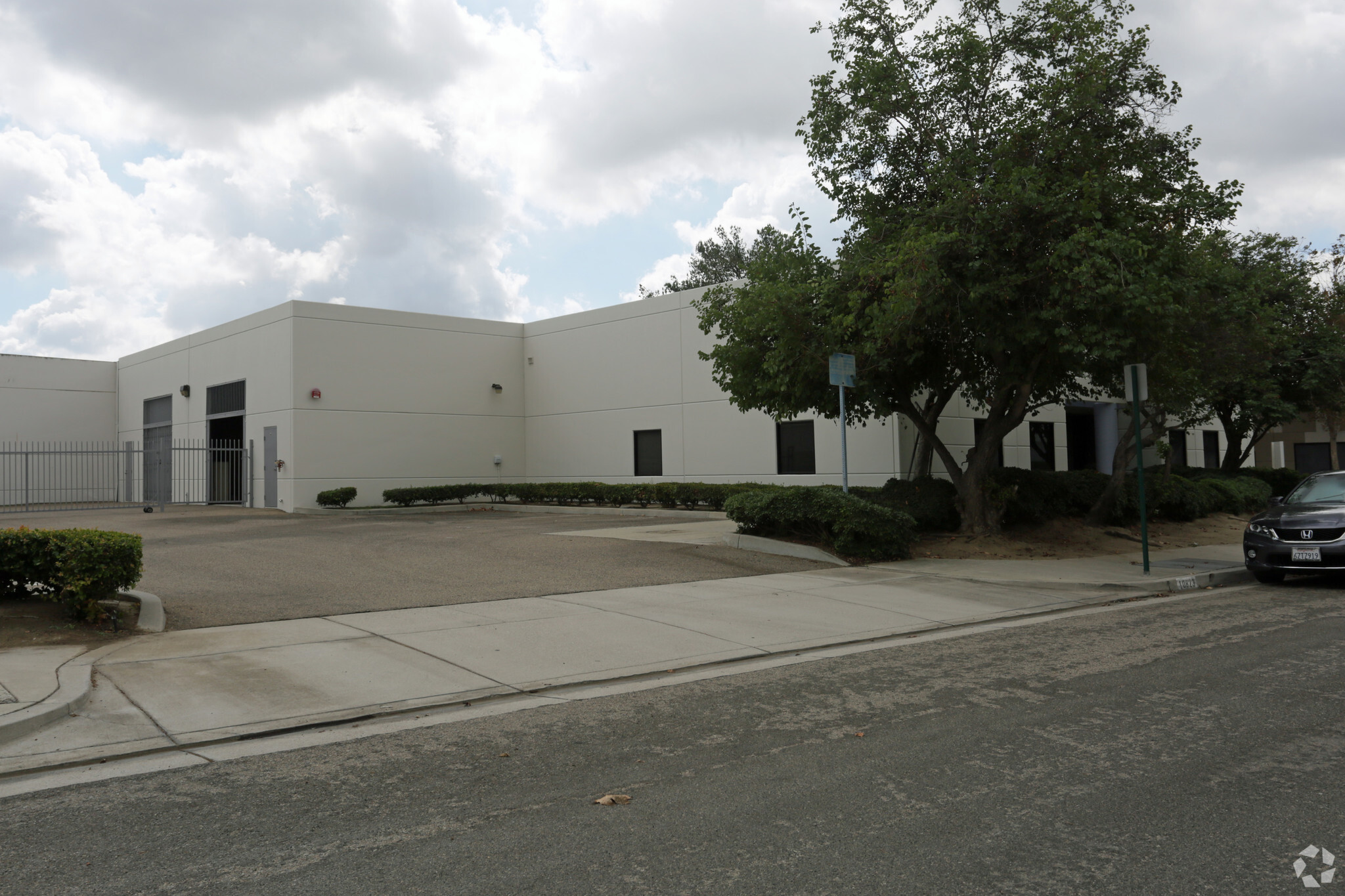 10823 Bell Ct, Rancho Cucamonga, CA for sale Primary Photo- Image 1 of 1