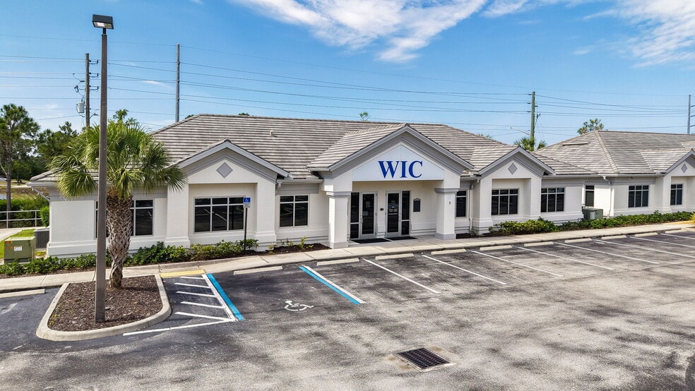 5220 Lee Blvd, Lehigh Acres, FL for lease - Building Photo - Image 2 of 7