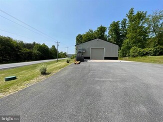 Plus de détails pour 4782 Valley Rd, Berkeley Springs, WV - Spécialité à vendre