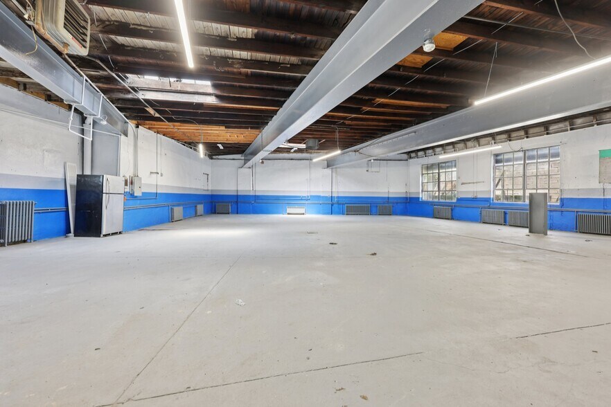 3136 Summit Ave, Union City, NJ à vendre - Photo du bâtiment - Image 3 de 14