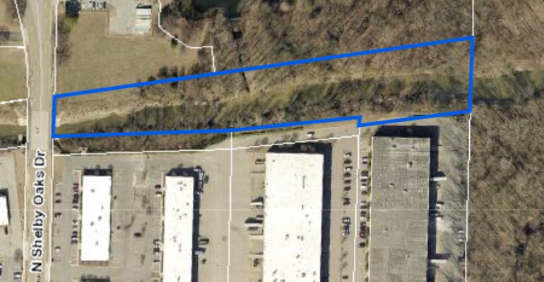 1690 Shelby Oaks Dr N, Memphis, TN à vendre Photo principale- Image 1 de 2