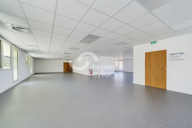 Bureau dans Montpellier à louer - Photo du bâtiment - Image 3 de 18
