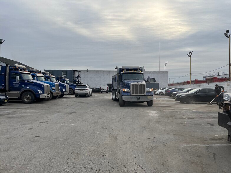 16-20 Margaretta st, Newark, NJ à louer - Photo du bâtiment - Image 2 de 2