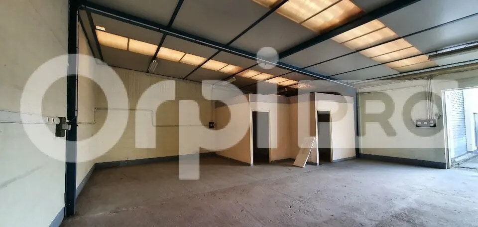 Flex dans VERNEUIL-L'ETANG à louer - Photo intérieure - Image 2 de 5