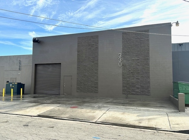 330 W 131st St, Los Angeles, CA à vendre - Photo du bâtiment - Image 2 de 9