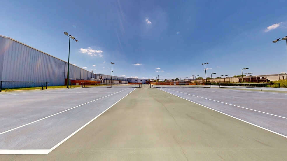 46 Northtown Dr, Jackson, MS for lease - Matterport 3D Scan - Image 2 of 22