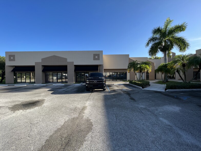 1095 Jupiter Park Dr, Jupiter, FL for sale - Building Photo - Image 3 of 10