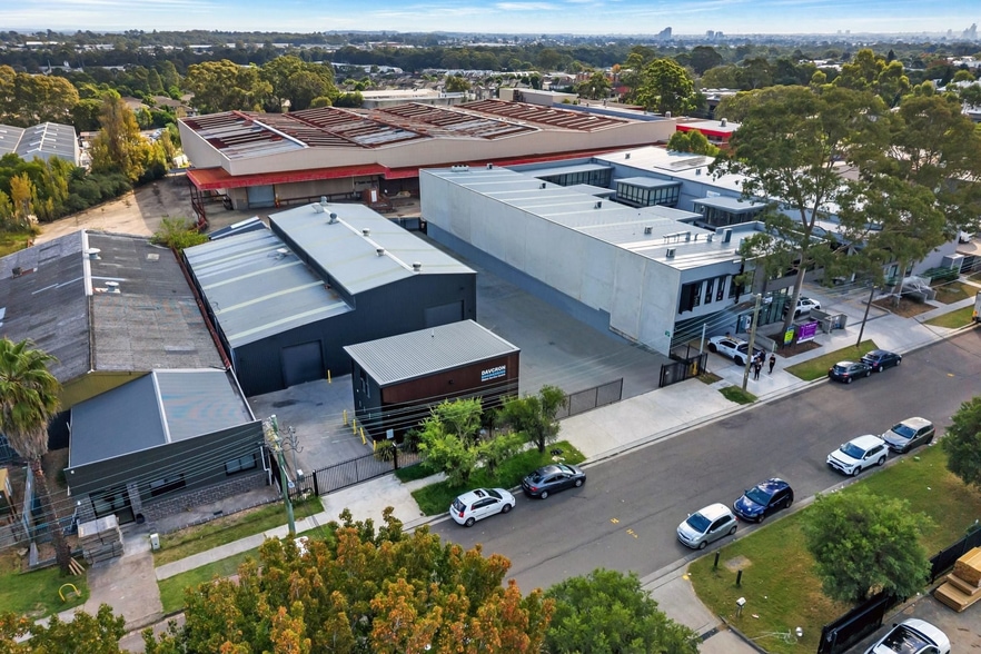 10-14 Alexander St, Auburn for sale - Building Photo - Image 2 of 8