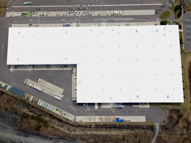 1055 Hanover St, Wilkes-Barre, PA for lease - Aerial - Image 2 of 9