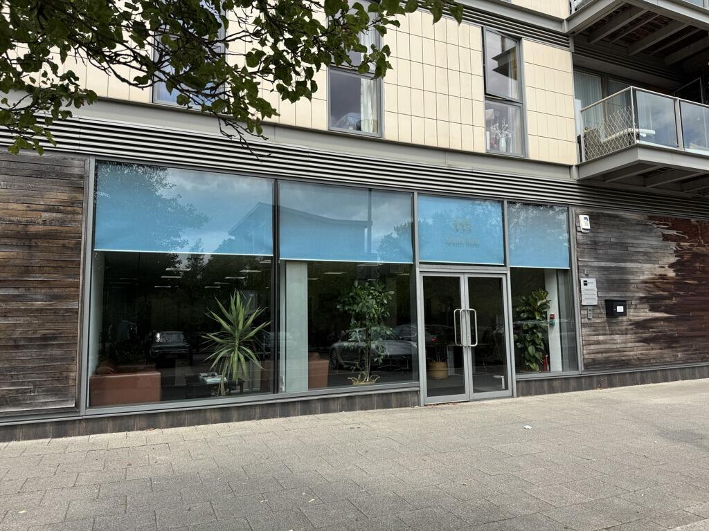 335 South Row, Milton Keynes à vendre Photo principale- Image 1 de 7