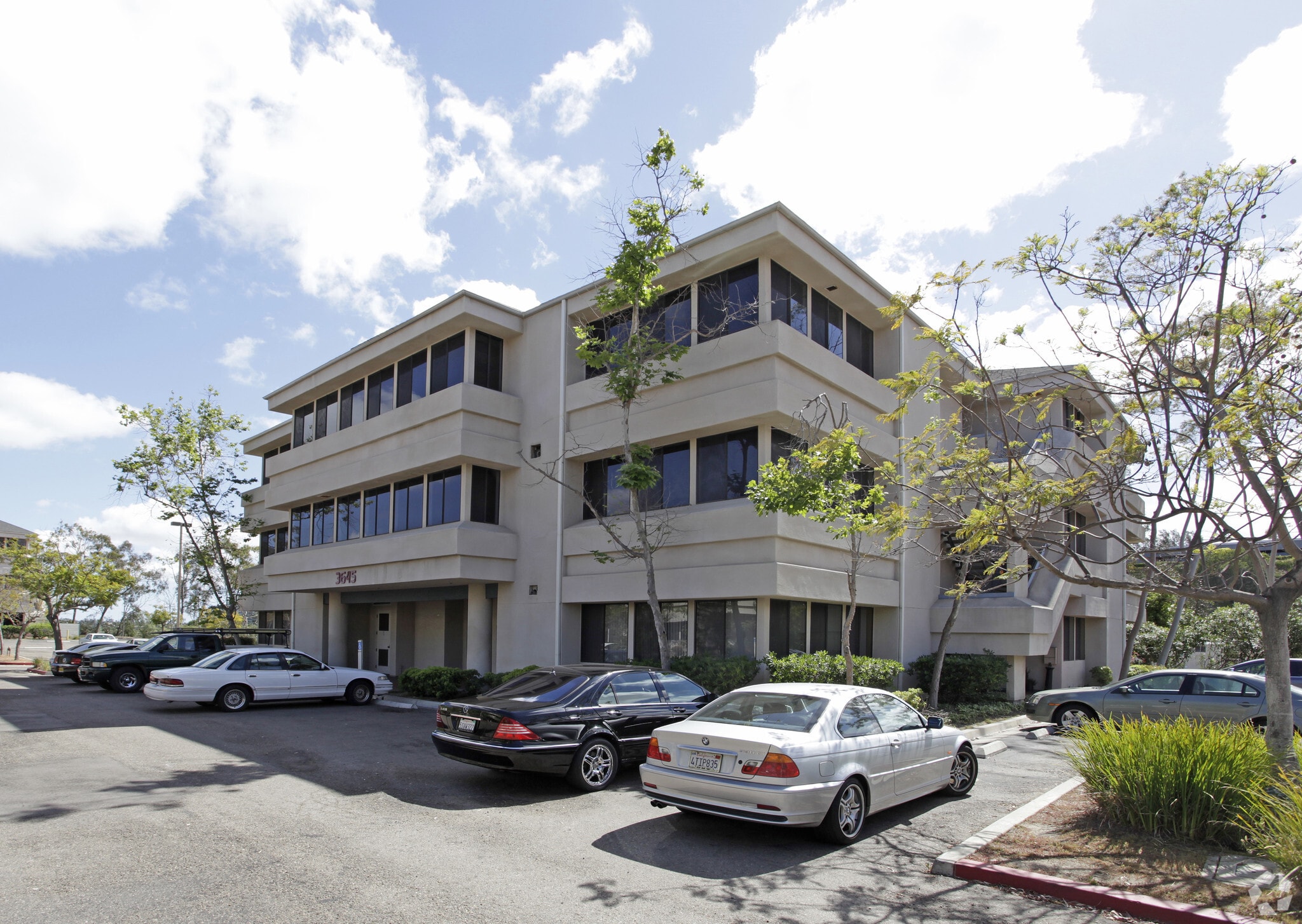 3665 Ruffin Rd, San Diego, CA for lease Building Photo- Image 1 of 7