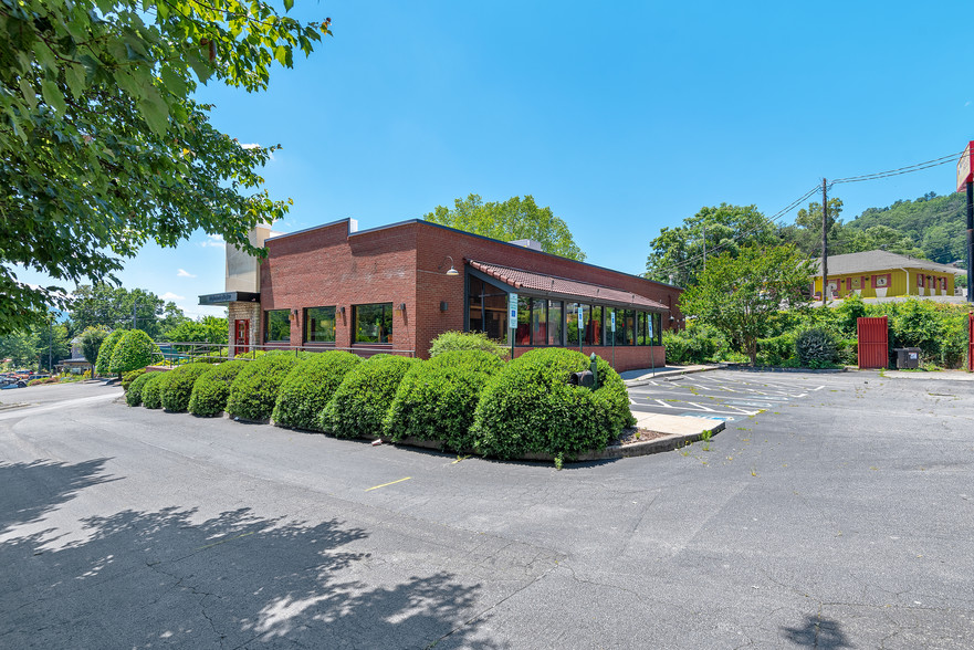 115 Tunnel Rd, Asheville, NC à vendre - Photo du bâtiment - Image 1 de 1