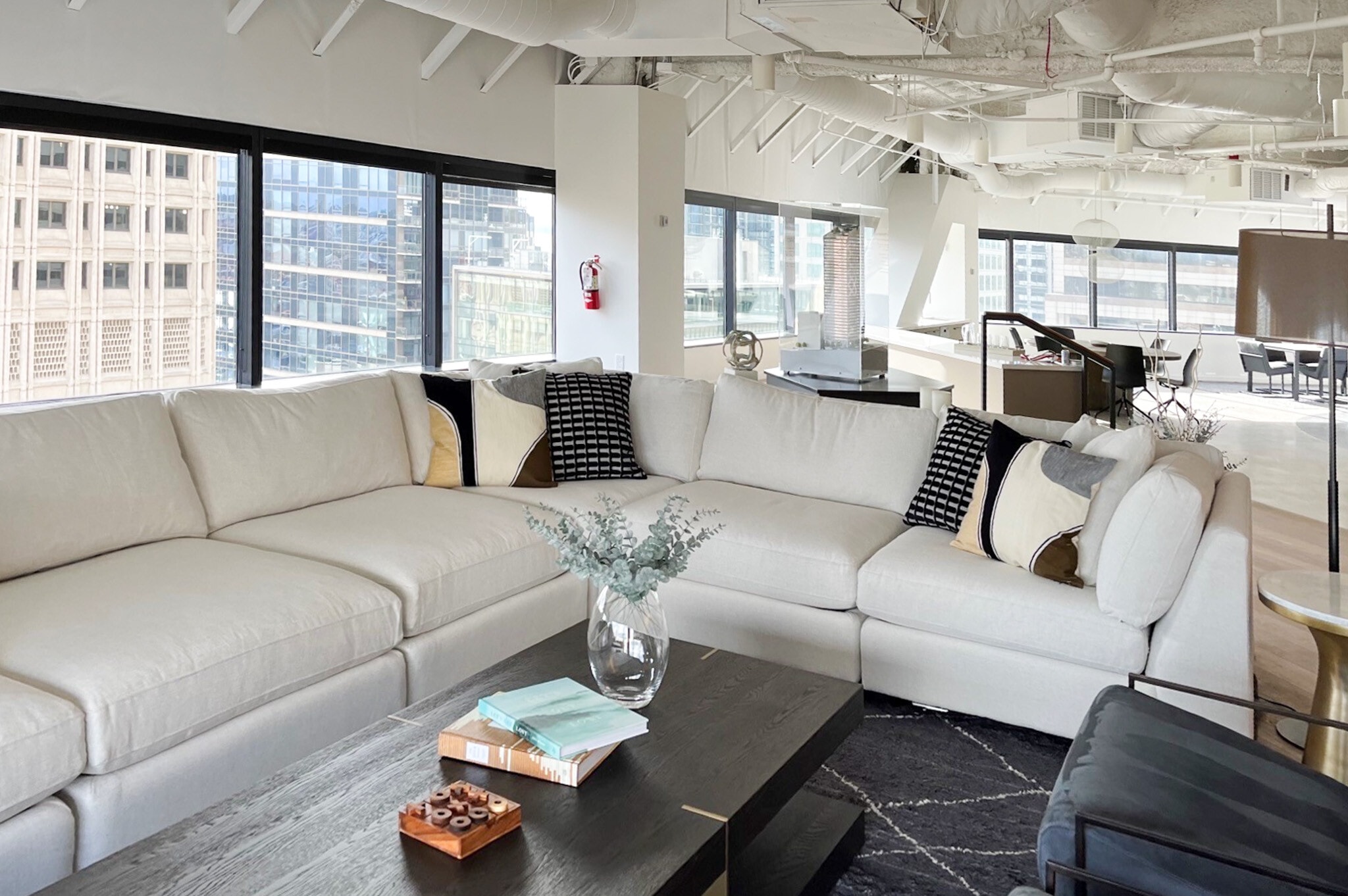 999 3rd Ave, Seattle, WA for lease Building Photo- Image 1 of 4