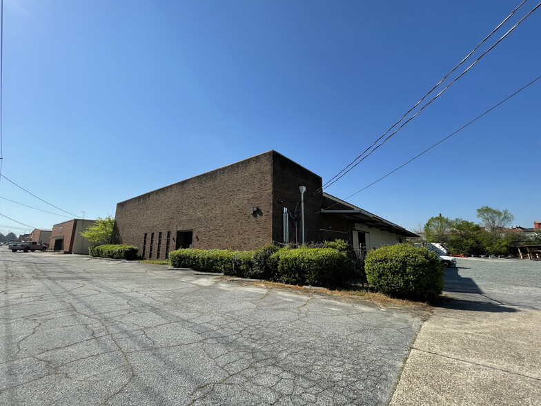 1130 Martin Luther King Jr Blvd, Columbus, GA à vendre - Photo du bâtiment - Image 1 de 1