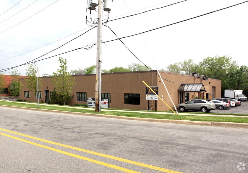 2800 Hitchcock Ave, Downers Grove, IL à vendre - Photo principale - Image 2 de 14