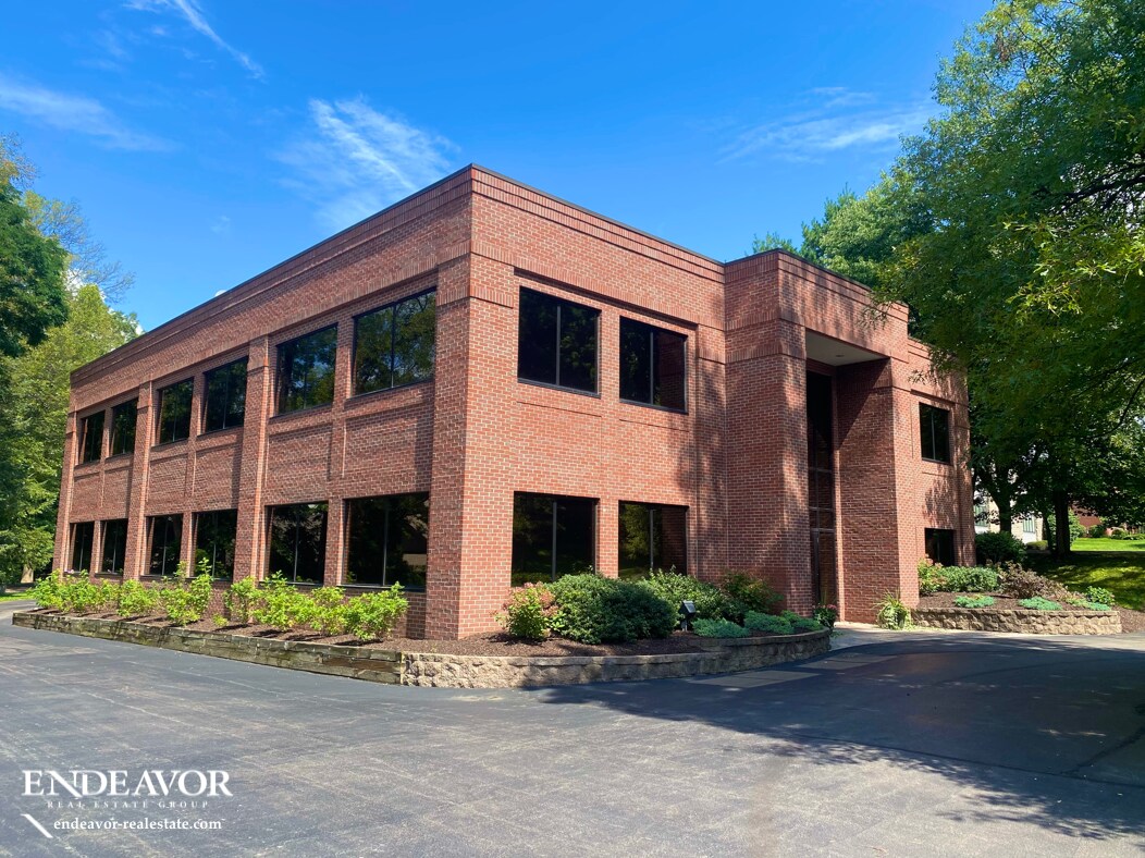 160 Linden Oaks, Rochester, NY for lease Building Photo- Image 1 of 2