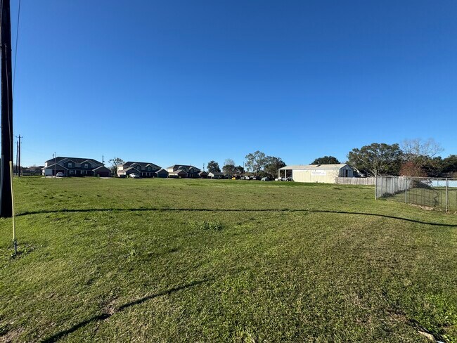 More details for 2415 Jones St, Rosenberg, TX - Land for Sale