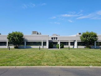 Plus de détails pour 877 Stewart - 3 Office/Medical Condos – Bureau/Médical à vendre, Garden City, NY