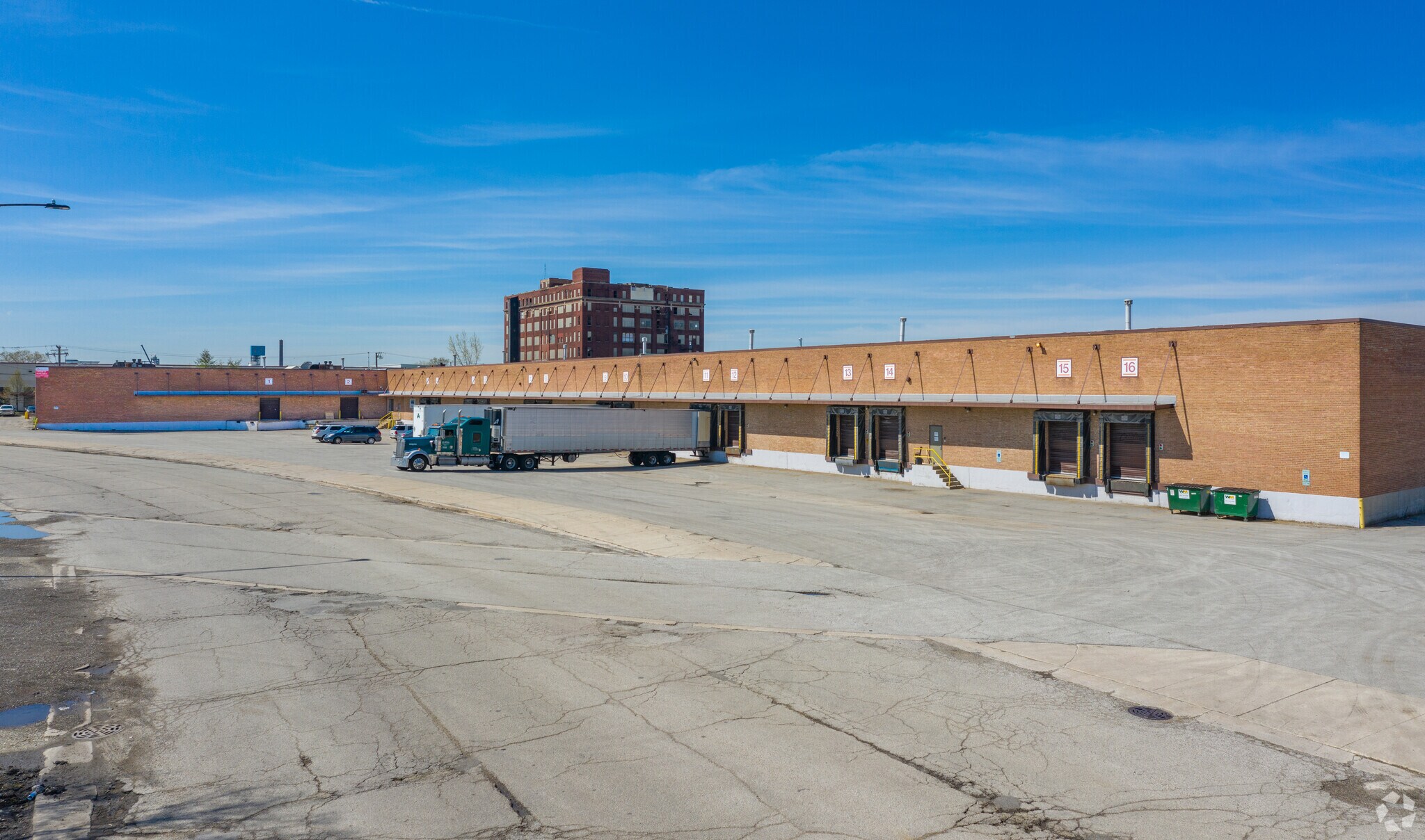 4124 S Racine Ave, Chicago, IL for lease Primary Photo- Image 1 of 4