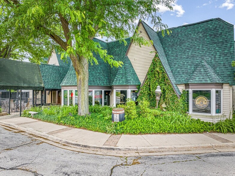 5040 N 2nd St, Loves Park, IL for sale - Building Photo - Image 3 of 42