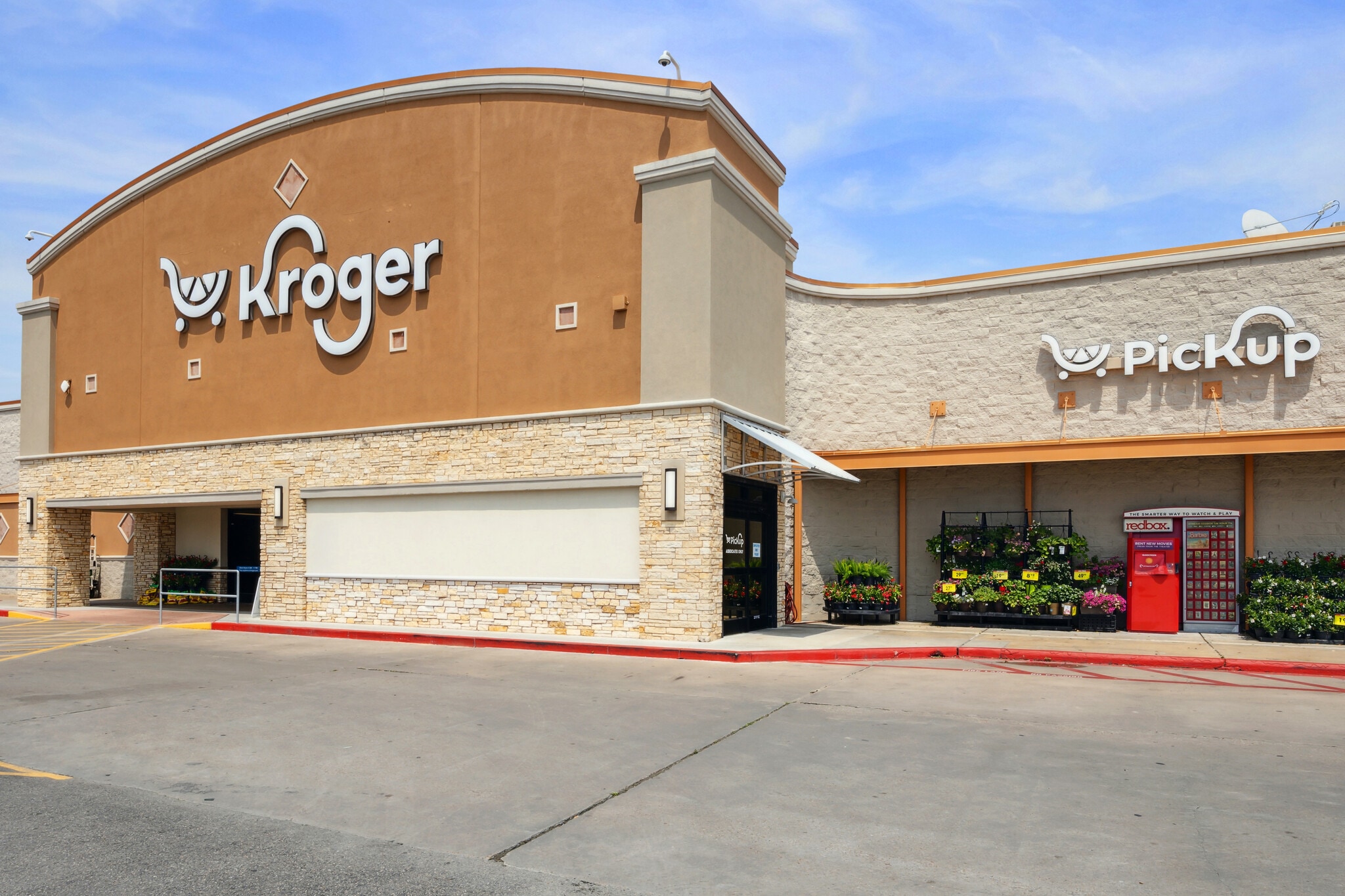 1800 N Velasco St, Angleton, TX for lease Primary Photo- Image 1 of 9