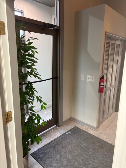 116 Lake Ave, Buffalo, NY à louer - Photo du bâtiment - Image 3 de 16