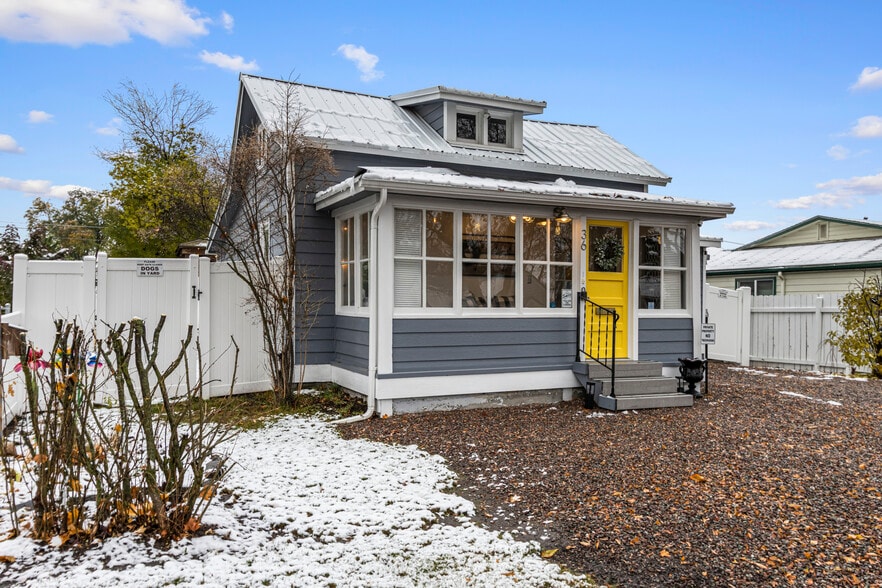 36 9th Ave W, Kalispell, MT for sale - Primary Photo - Image 1 of 30